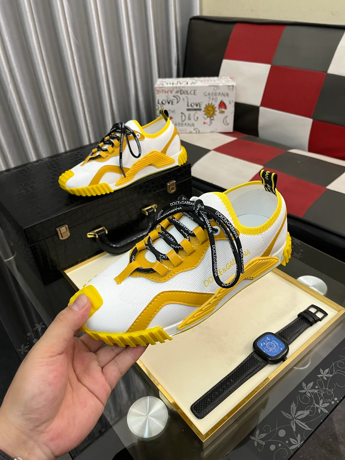 Men's Men's Shoes💰420⌚️⌚️Dolce&Gabbana••DG✔️Men's Sports•Casual Shoes. Original goods from top counters. Original imported cowhide, multi-material splicing design ➕Imported cowhide lining, cowhide feet ➕Original TPR elastic outsole. Size: 35-46